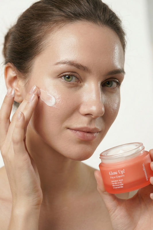 Aydınlatıcı Yüz Kremi Askorbik Asit Ferulic Asit Niasinamid Nemlendirme - 3